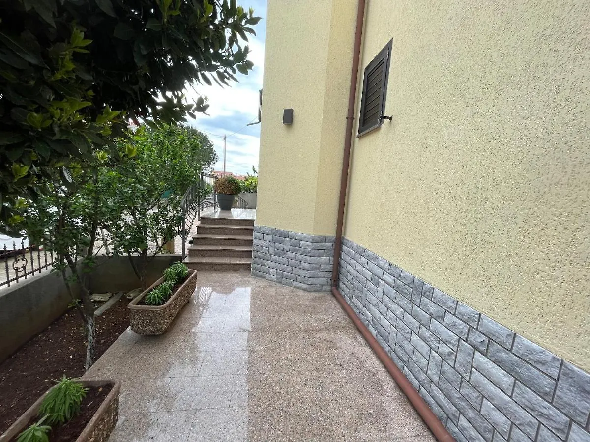 Holiday Apartments Sonne Rovinj Croatia